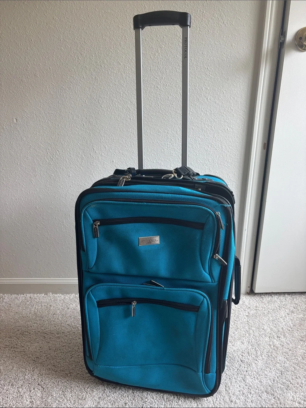 Protocol Teal Expandable Upright Carry-On with Handle